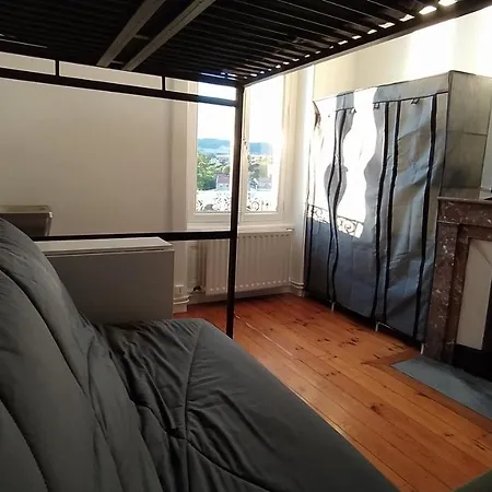 Bed & Breakfast La Batisse De *